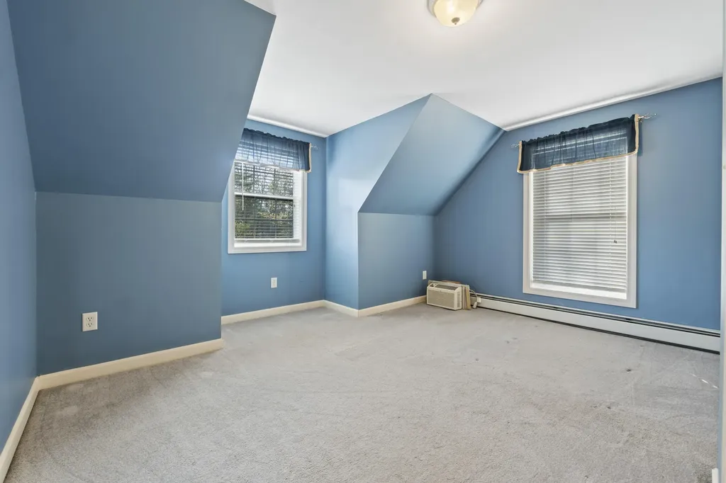 101 Deervale Road Durham ME 04222