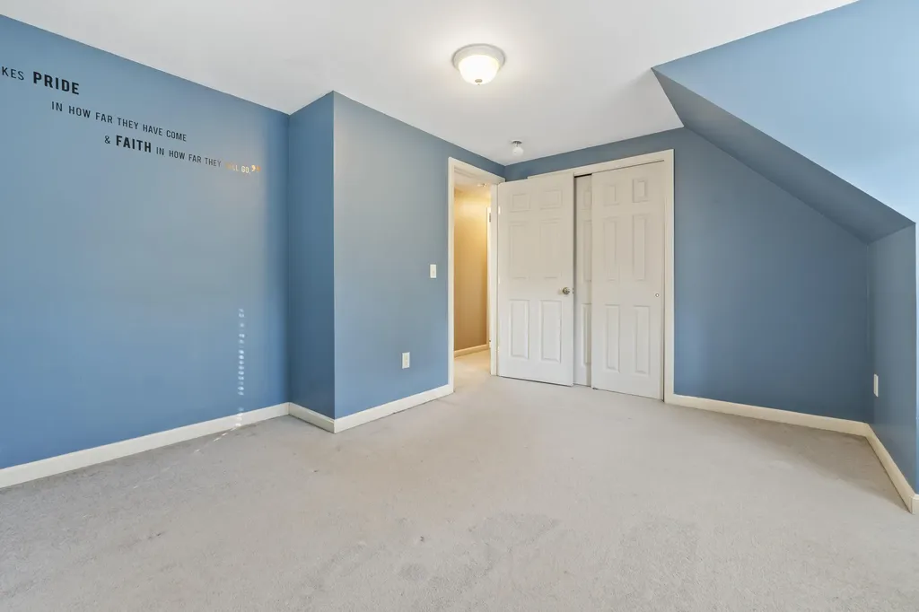 101 Deervale Road Durham ME 04222