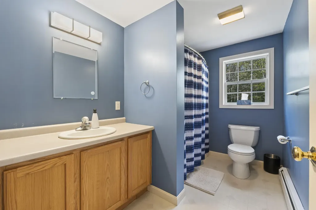 101 Deervale Road Durham ME 04222