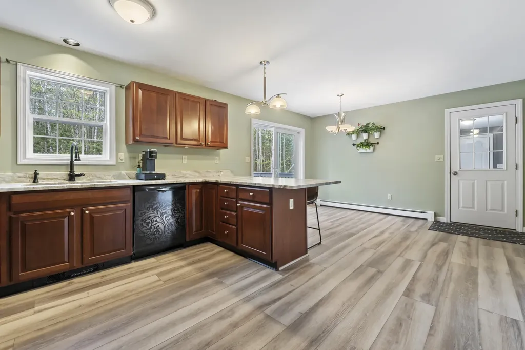 101 Deervale Road Durham ME 04222