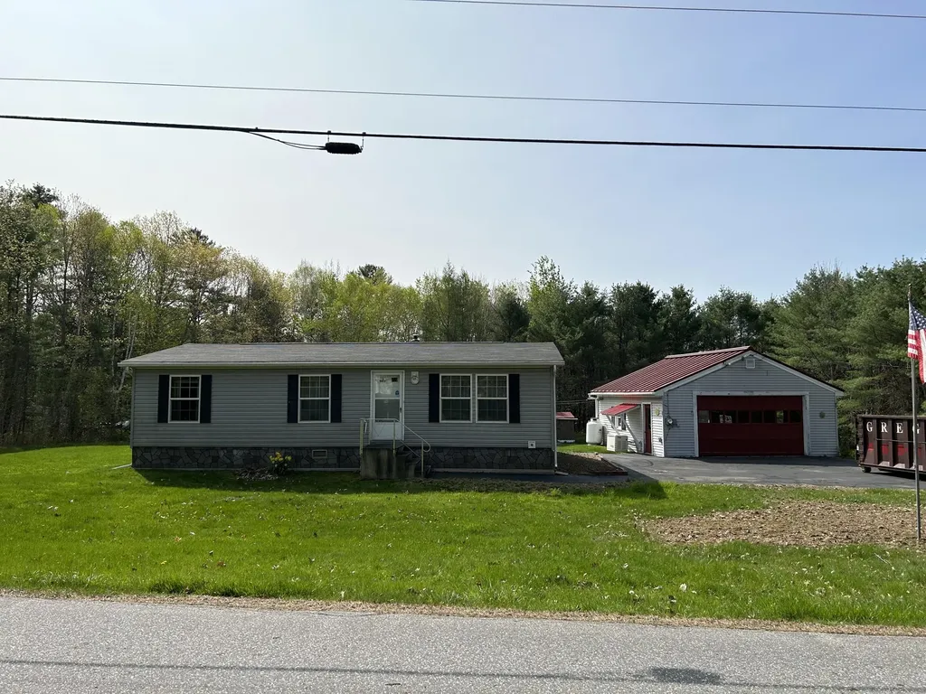 61 Brann Road Vassalboro ME 04989