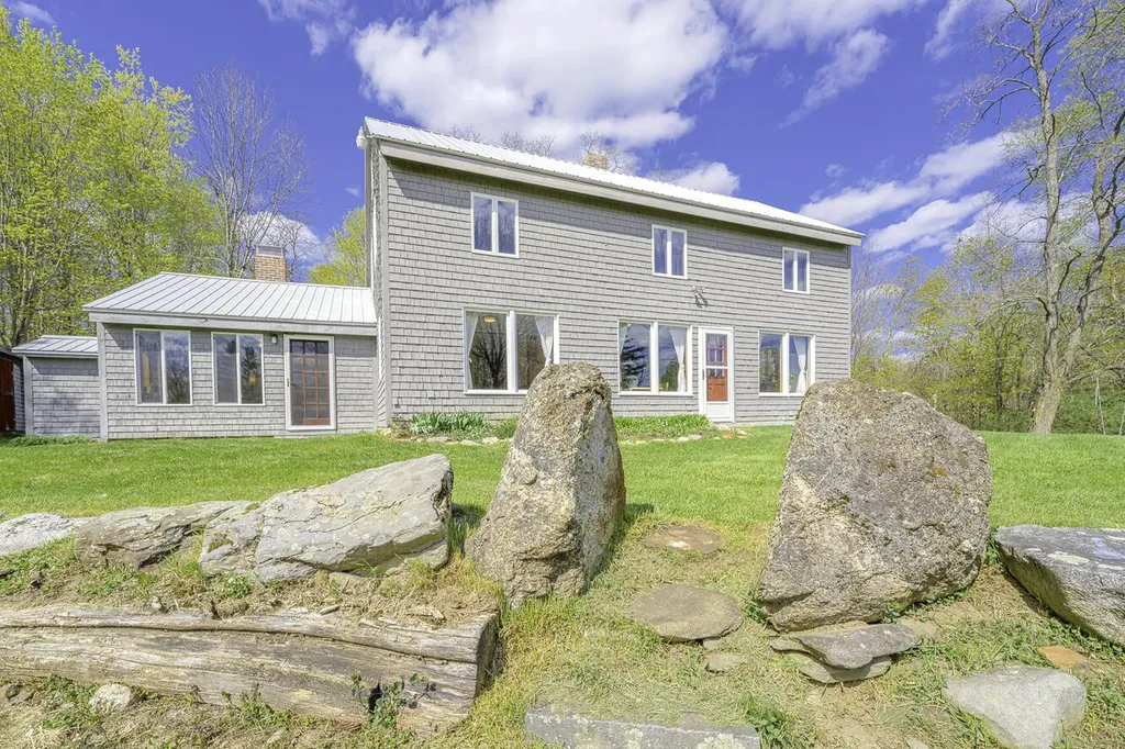 42 Magee Road Bowdoin ME 04287