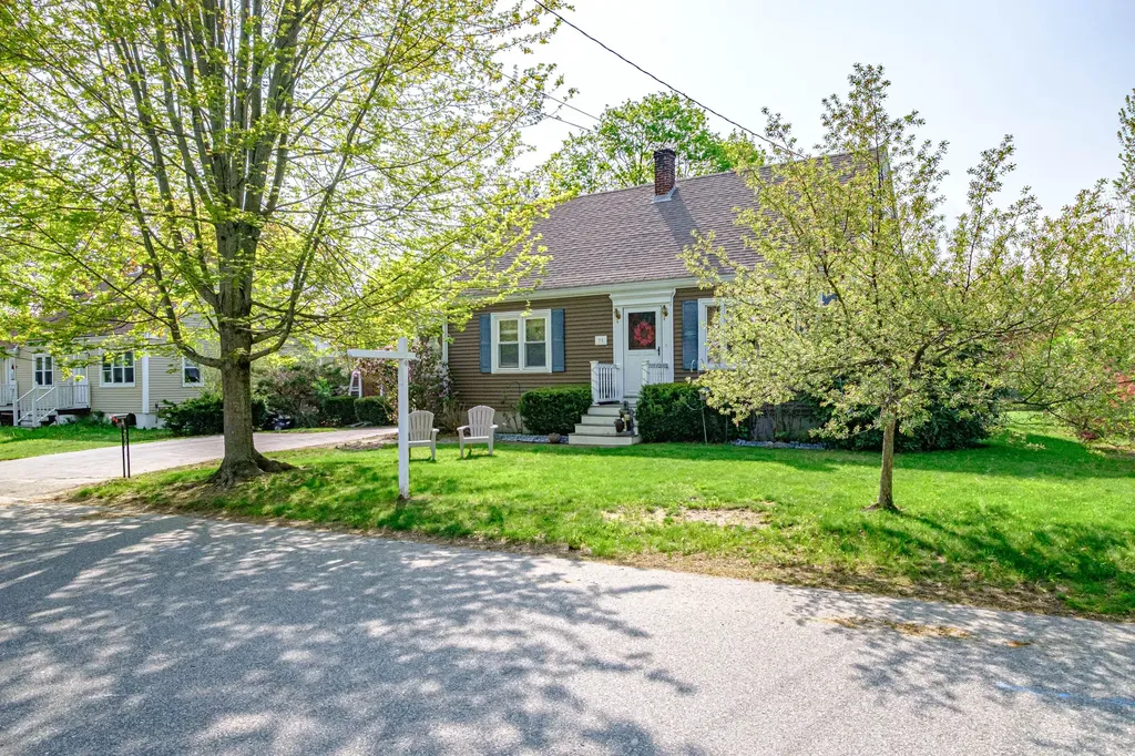 71 Belfort Street Portland ME 04103