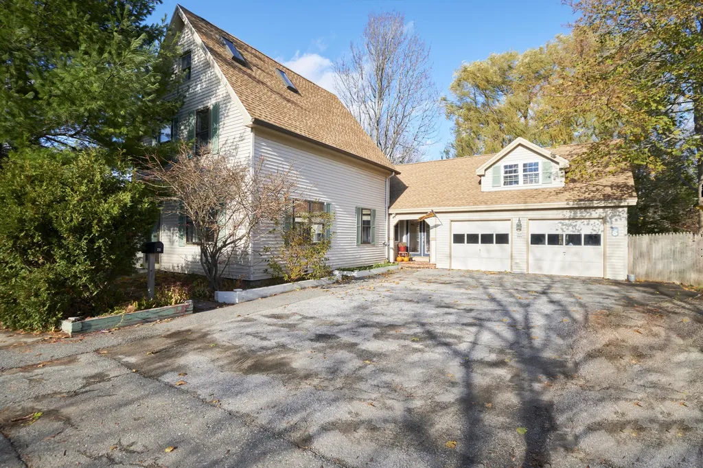 21 Maverick Street Rockland ME 04841