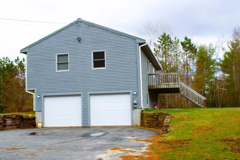 35 Timber Lane Mechanic Falls ME 04256