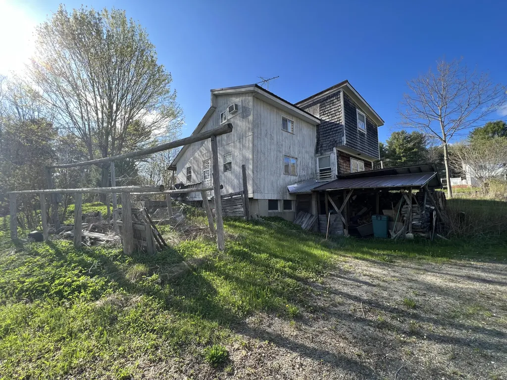 471 Airline Road Amherst ME 04605