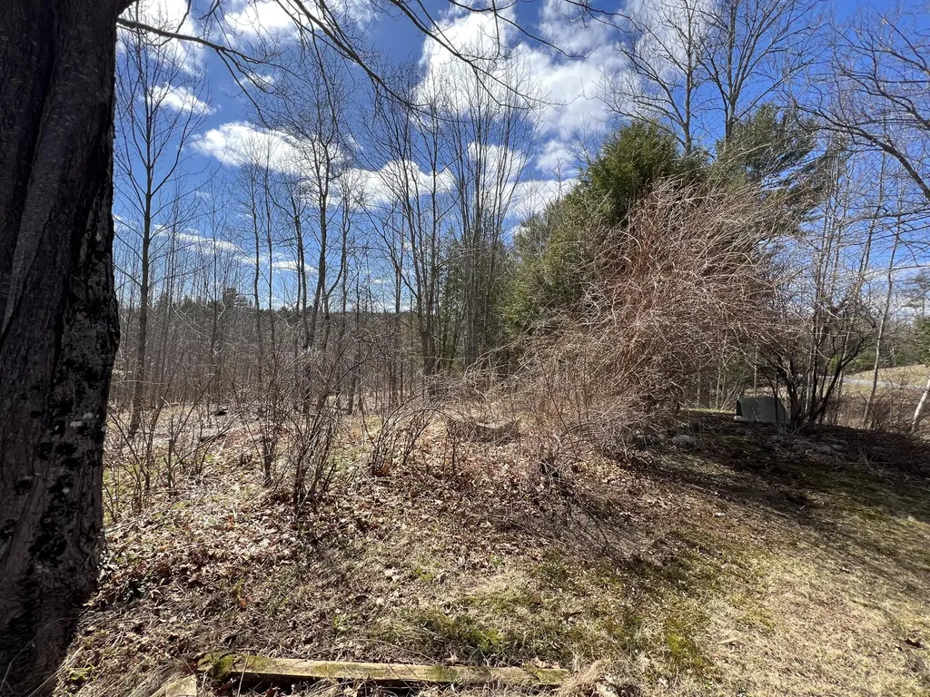 471 Airline Road Amherst ME 04605