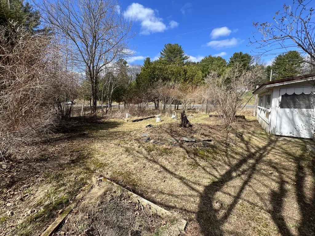 471 Airline Road Amherst ME 04605