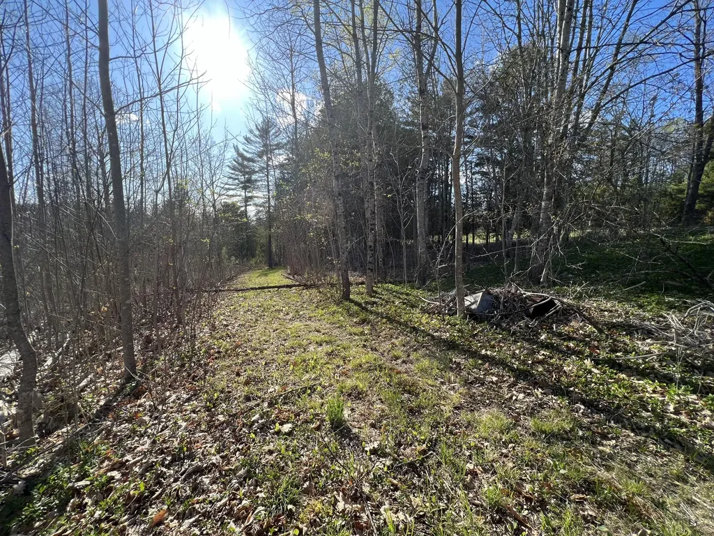471 Airline Road Amherst ME 04605