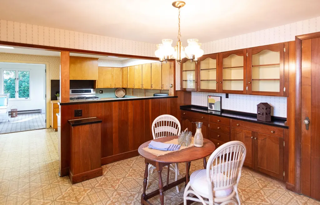 4 Dunstan Avenue Scarborough ME 04074