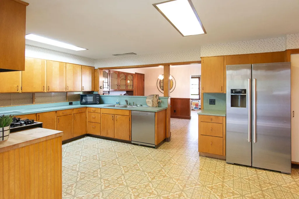 4 Dunstan Avenue Scarborough ME 04074
