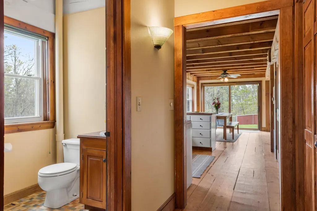558 Bay Road Bowdoinham ME 04008