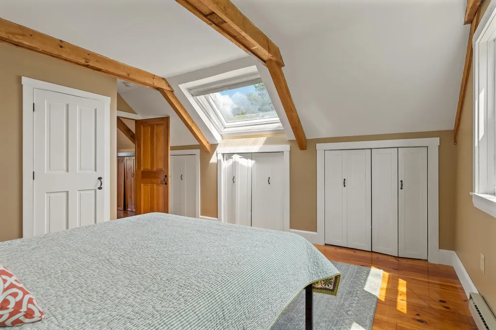 558 Bay Road Bowdoinham ME 04008
