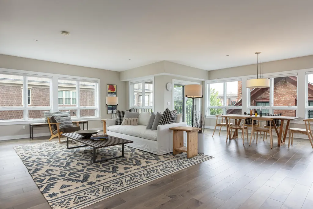 113 Newbury Street Portland ME 04101