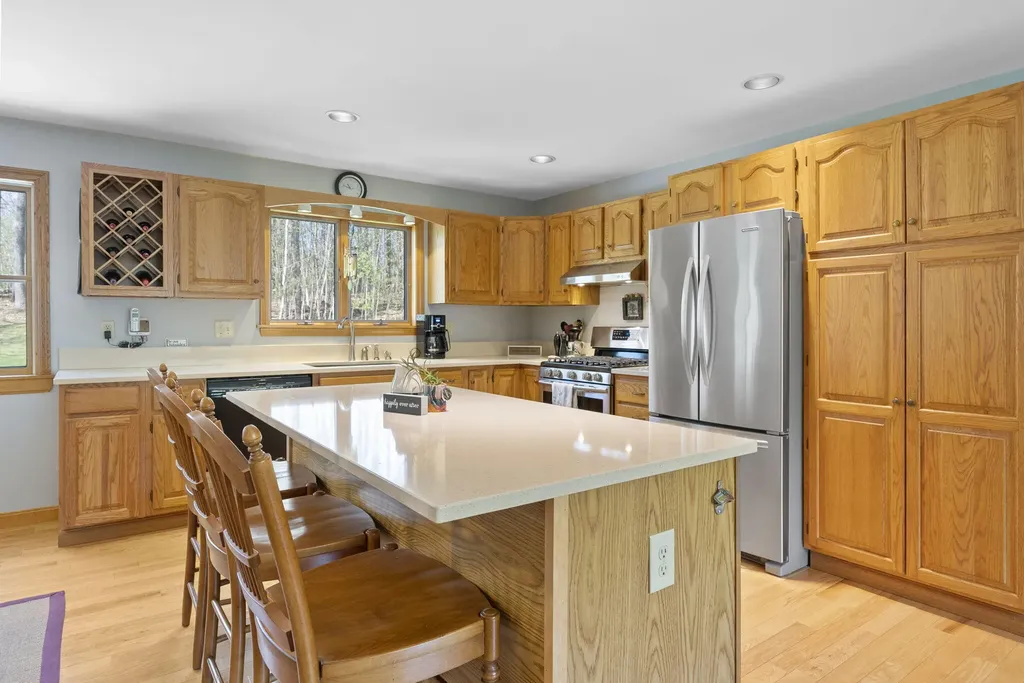 187 S Beech Hill Road Pittston ME 04345