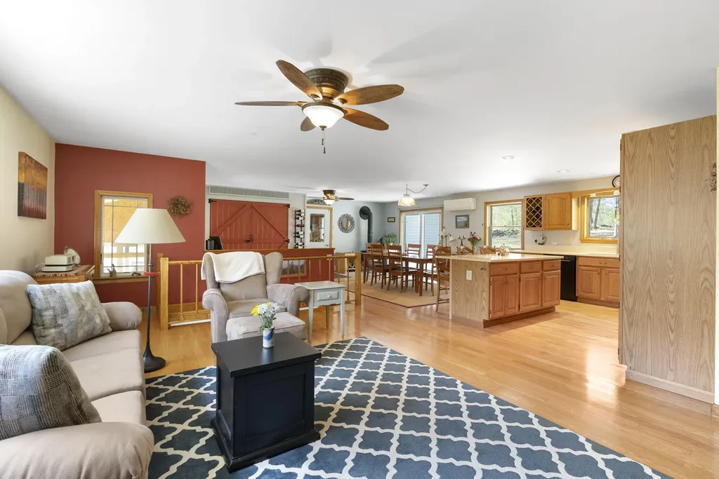 187 S Beech Hill Road Pittston ME 04345