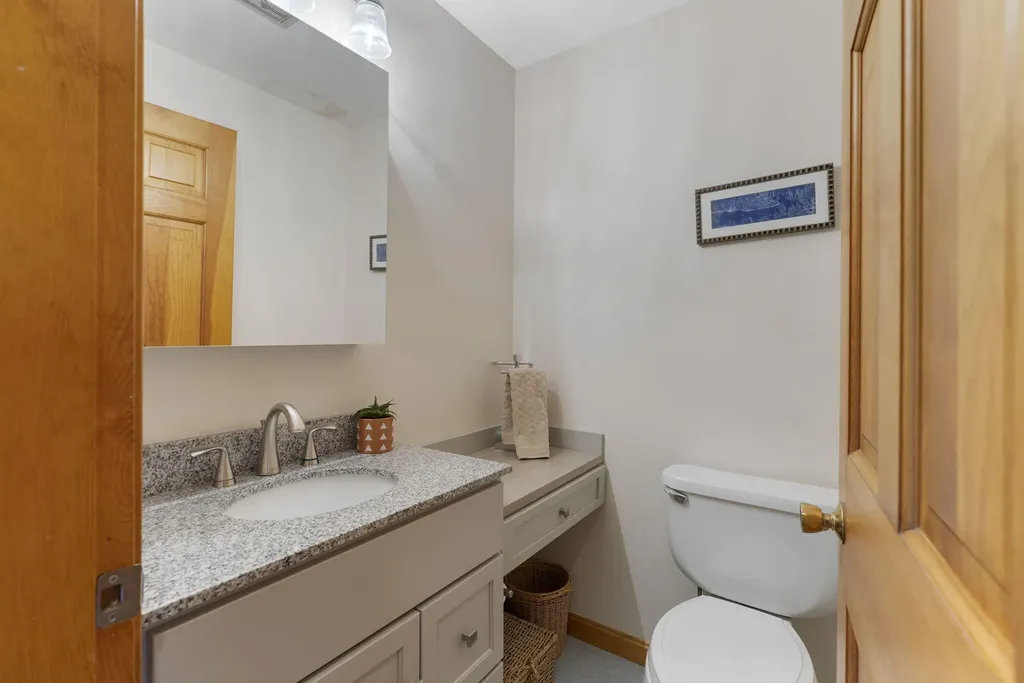 187 S Beech Hill Road Pittston ME 04345