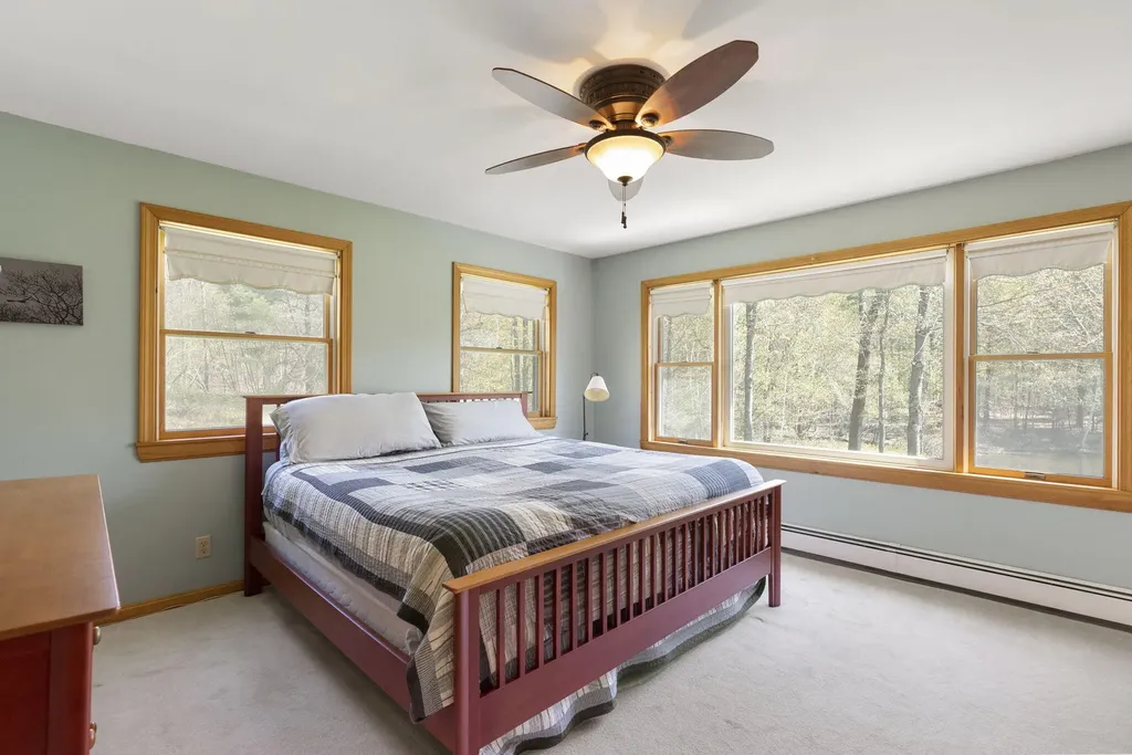 187 S Beech Hill Road Pittston ME 04345