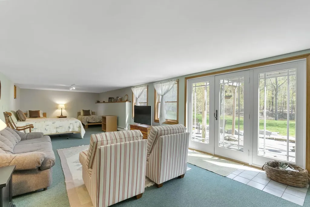 187 S Beech Hill Road Pittston ME 04345