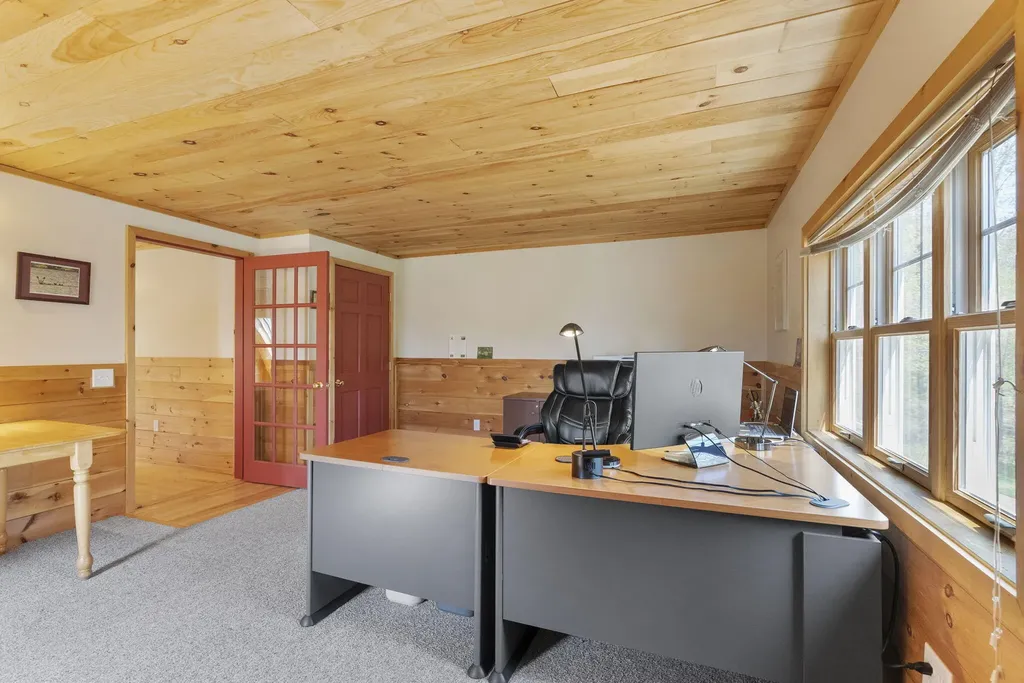 187 S Beech Hill Road Pittston ME 04345