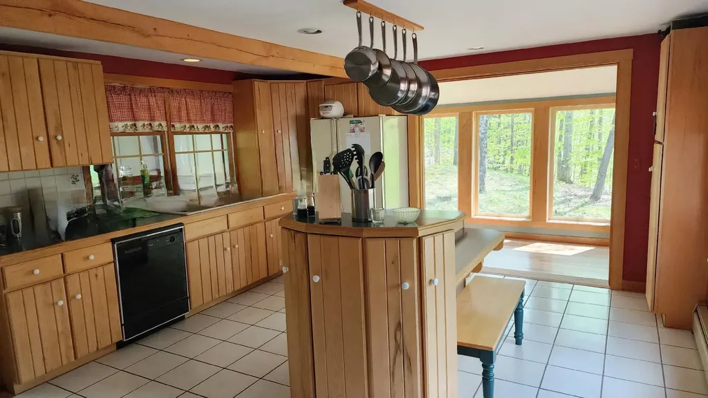 934 N River Road Greene ME 04236
