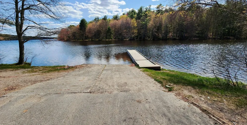 934 N River Road Greene ME 04236