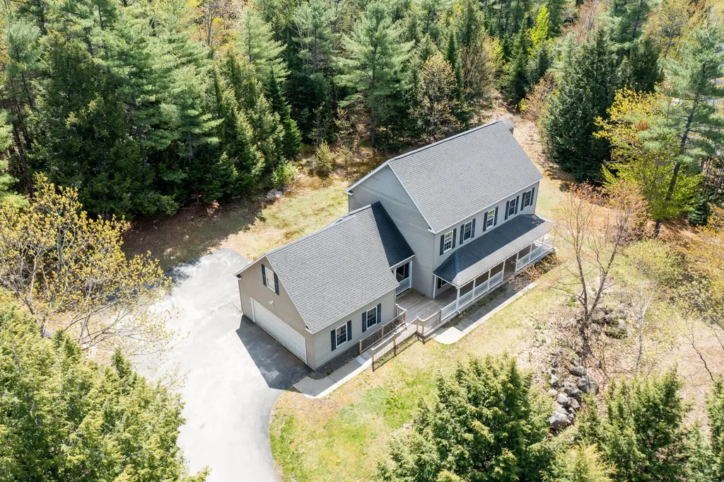 161 Mayflower Heights Drive Oakland ME 04963