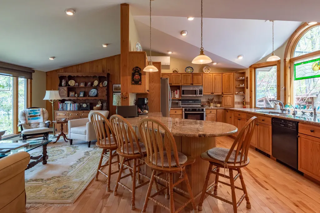 145 Peninsula Drive Rome ME 04963