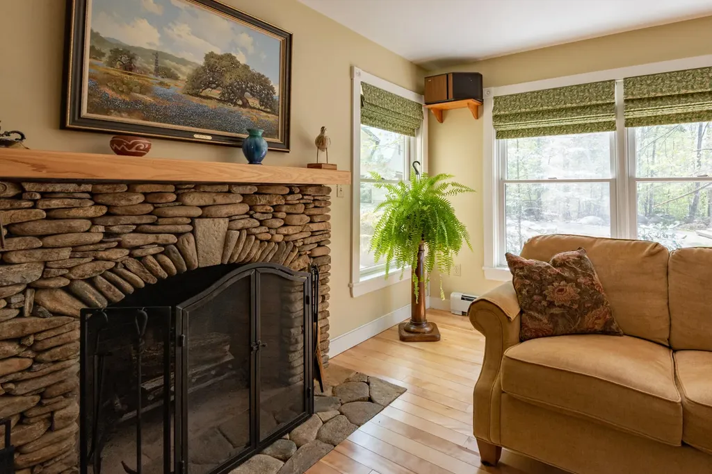 145 Peninsula Drive Rome ME 04963