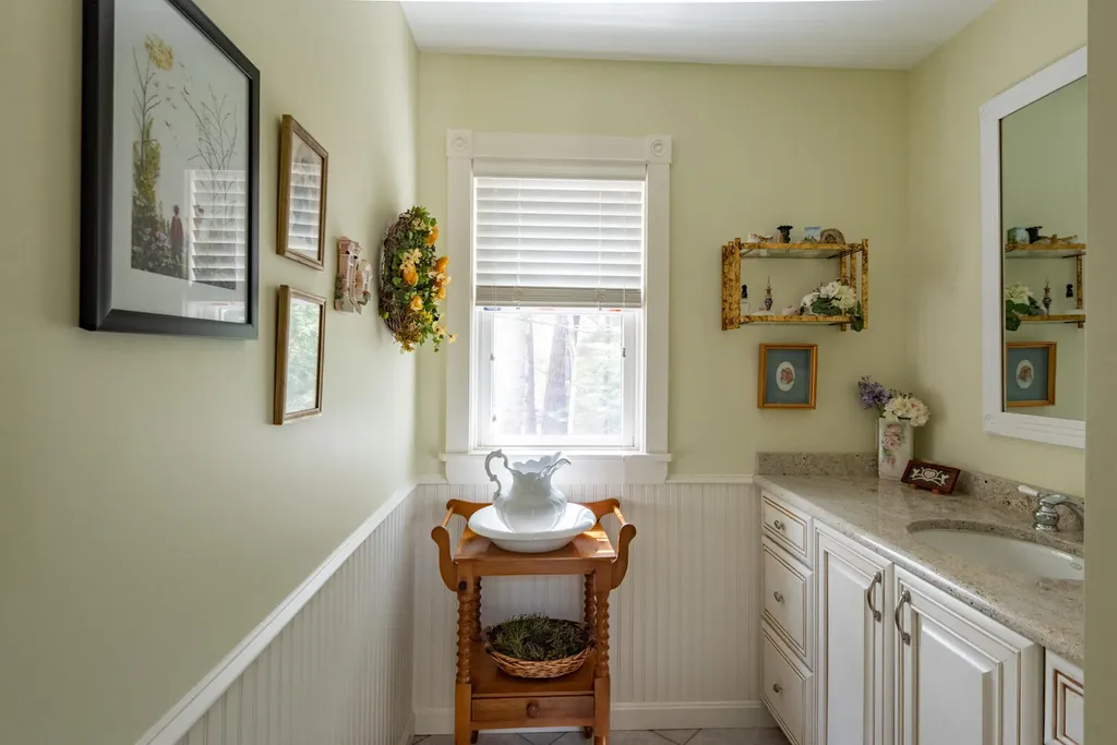 145 Peninsula Drive Rome ME 04963
