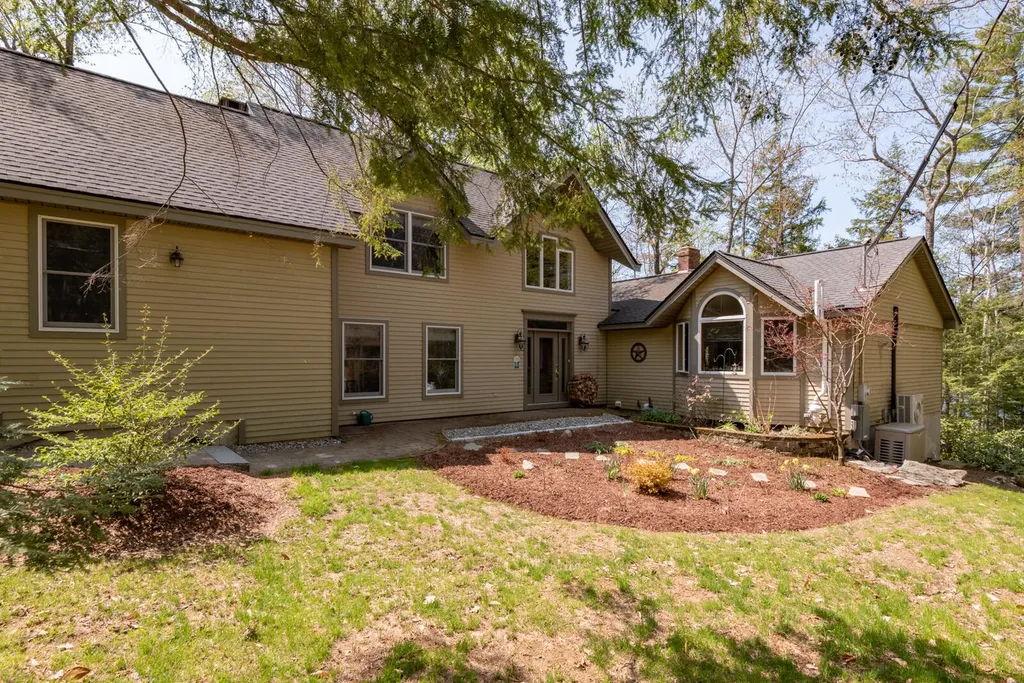 145 Peninsula Drive Rome ME 04963