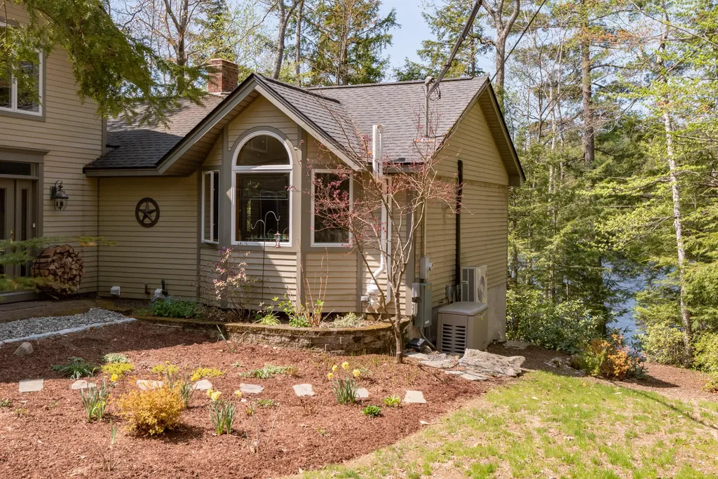 145 Peninsula Drive Rome ME 04963