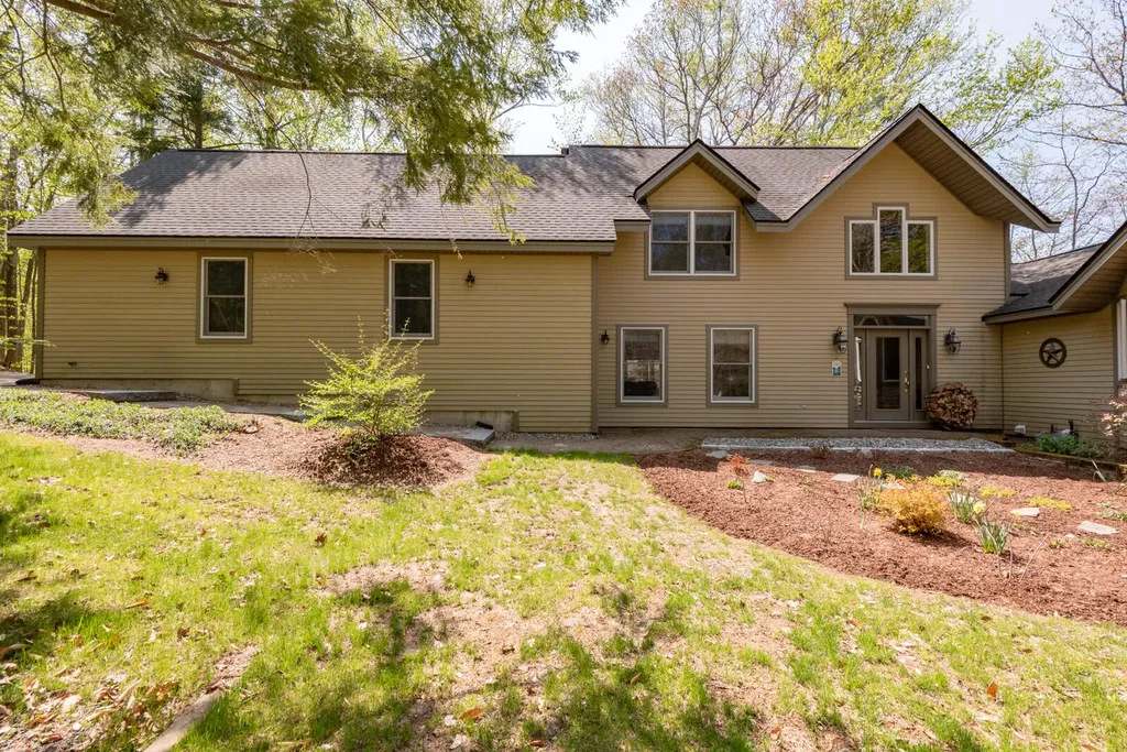 145 Peninsula Drive Rome ME 04963
