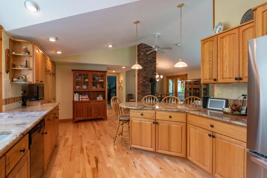 145 Peninsula Drive Rome ME 04963