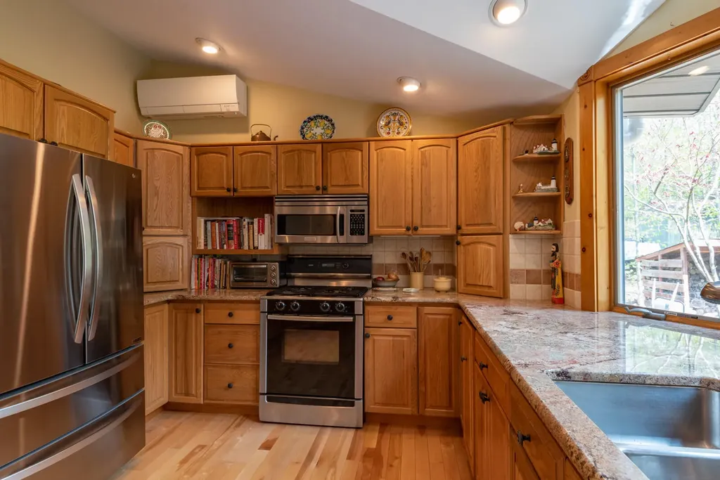 145 Peninsula Drive Rome ME 04963
