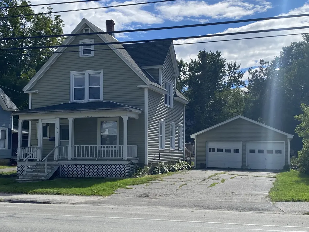 127 Elm Street Newport ME 04953