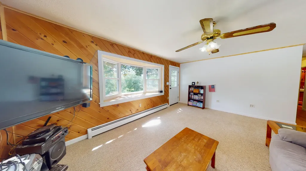 90 Bailey Road Minot ME 04258