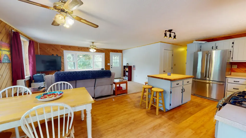 90 Bailey Road Minot ME 04258