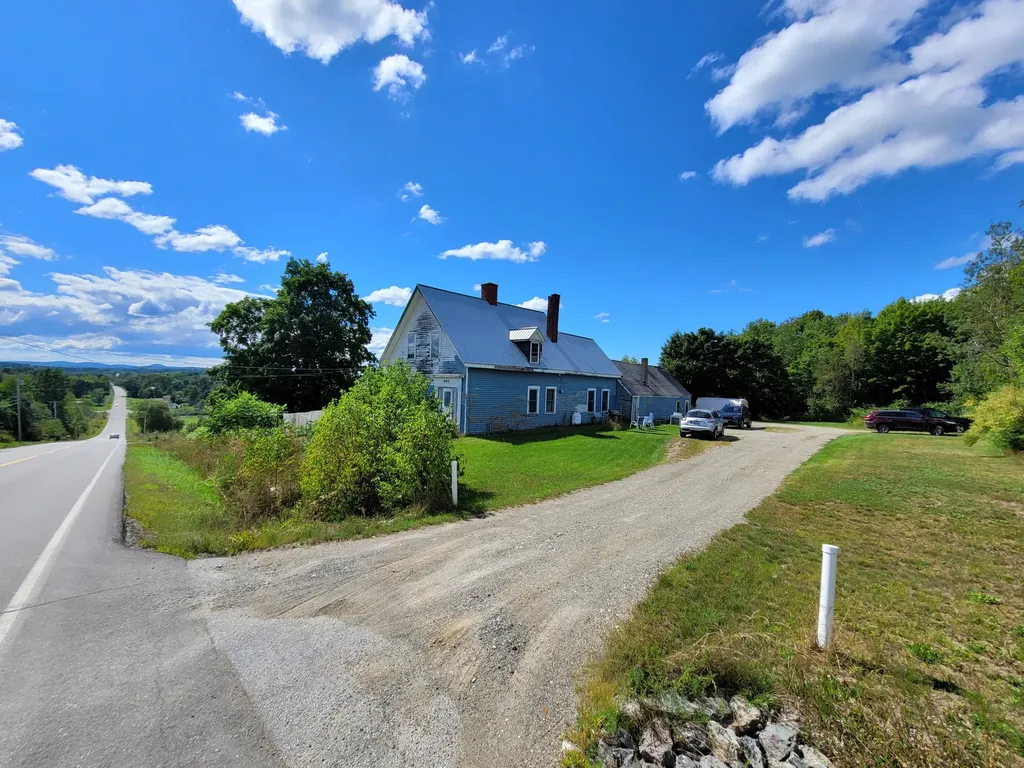 460 Billings Road Hermon ME 04401