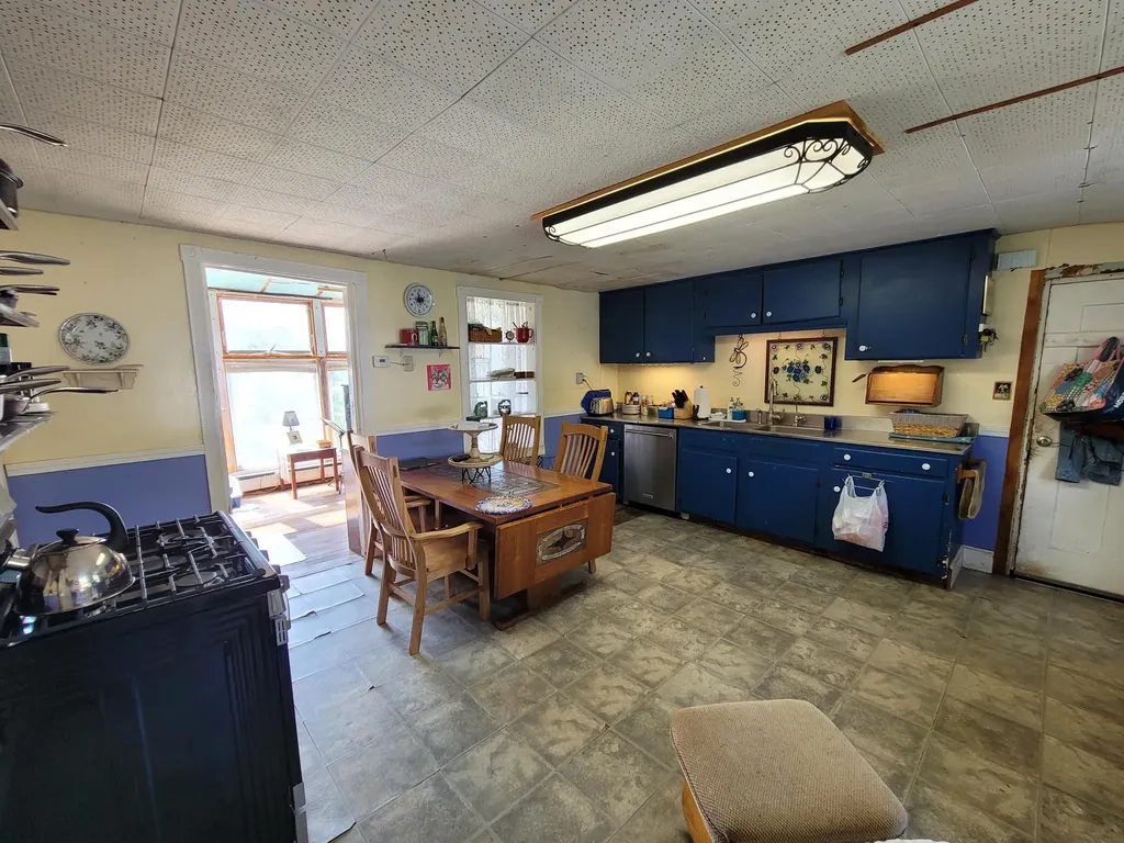 460 Billings Road Hermon ME 04401