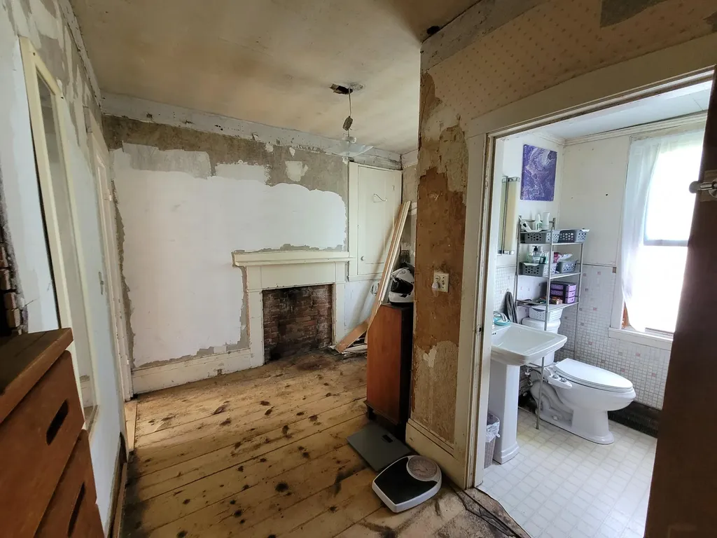 460 Billings Road Hermon ME 04401