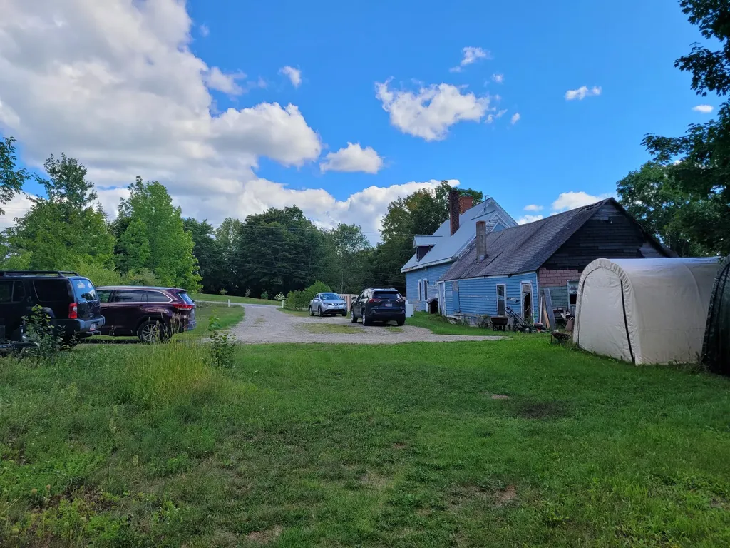 460 Billings Road Hermon ME 04401