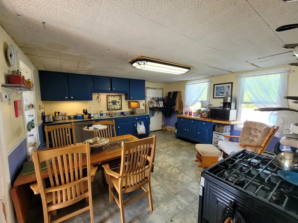 460 Billings Road Hermon ME 04401