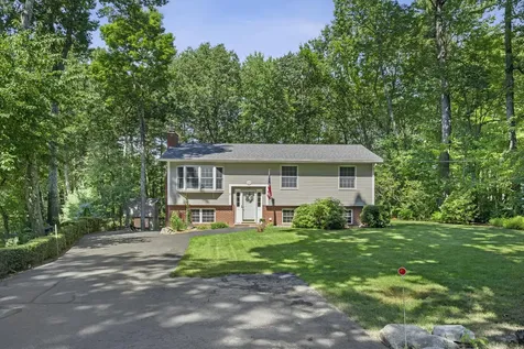27 Collinwood Circle Windham ME 04062