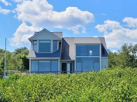 640 Seashore Avenue Portland ME 04108