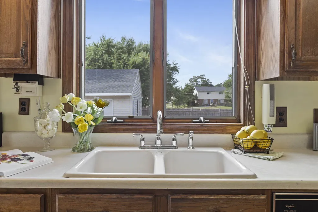 17 Southgate Avenue Biddeford ME 04005