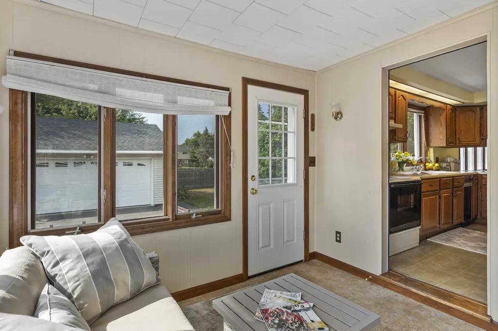 17 Southgate Avenue Biddeford ME 04005