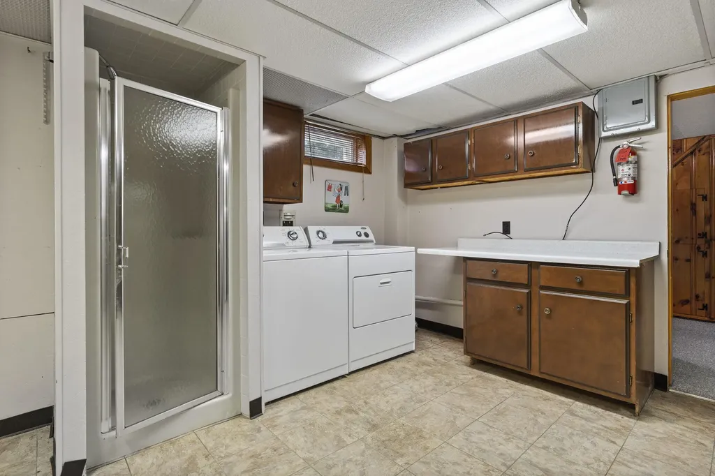 17 Southgate Avenue Biddeford ME 04005