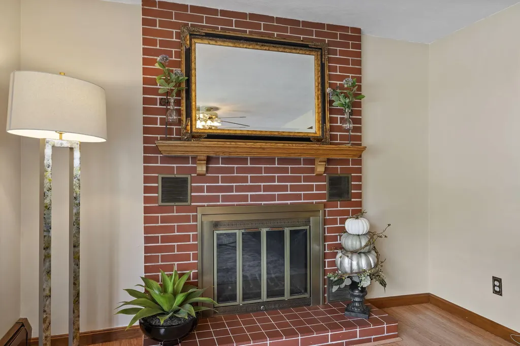 17 Southgate Avenue Biddeford ME 04005