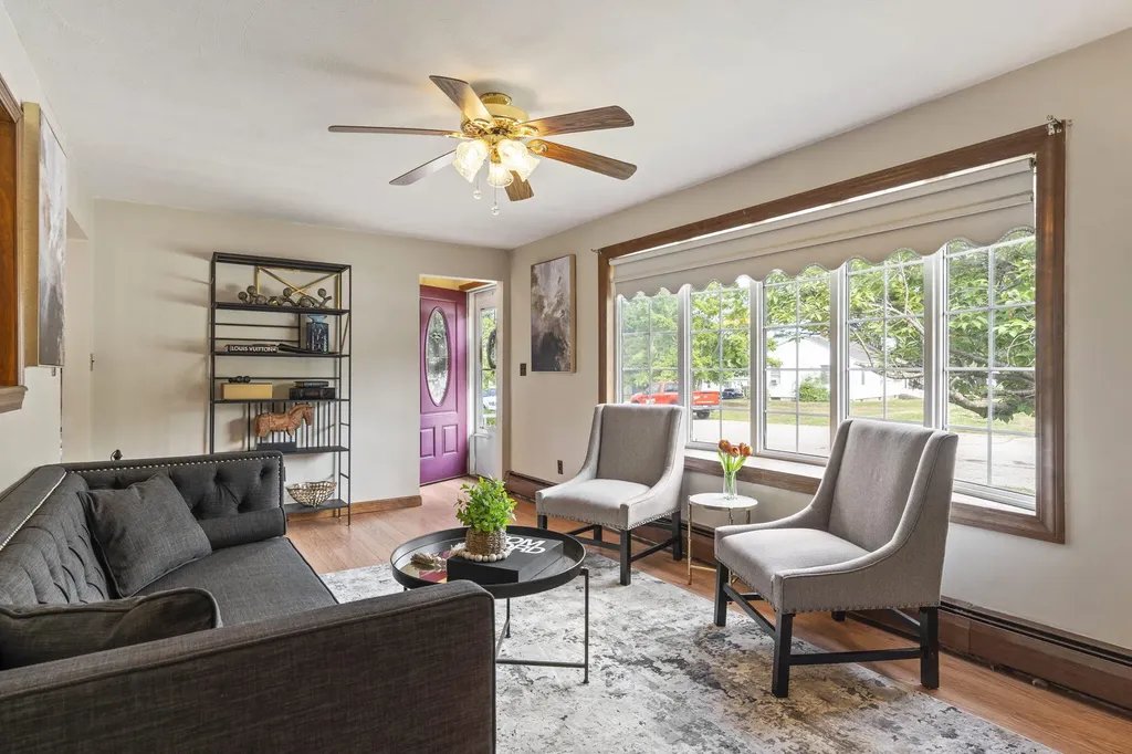 17 Southgate Avenue Biddeford ME 04005